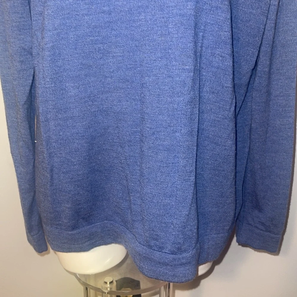 Calvin Klein 100% Italian Merino Wool mens crewneck sweater. Size XL.